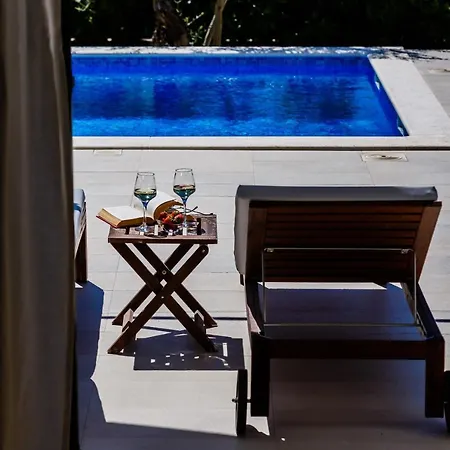 Marina Villa